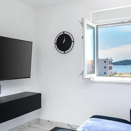 Apartment Blue Trail Srima